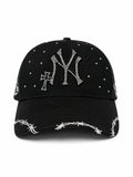 Gorra NY x PATRON Ajustable Negra con Detalles Blancos y Perlas